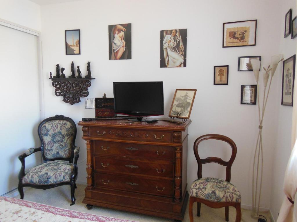 O Doux S'Home Lédenon Стая снимка